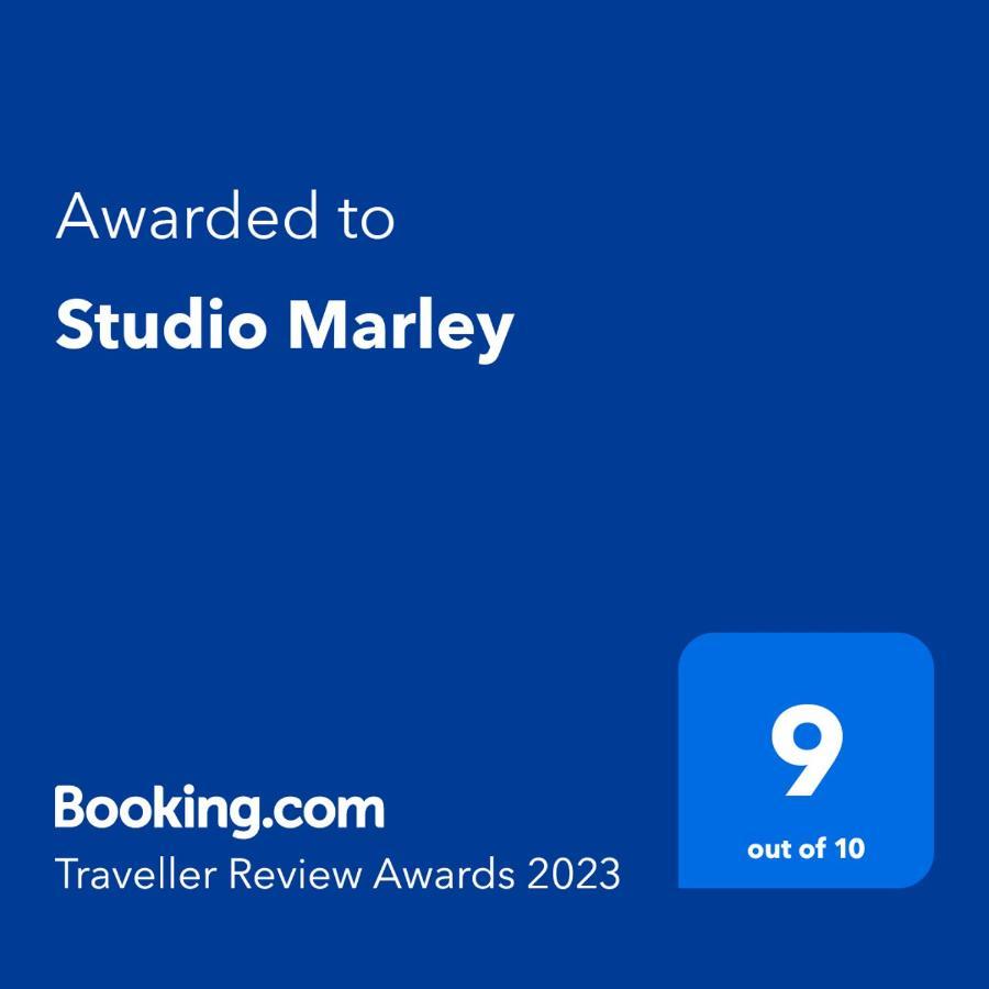Studio Marley Ровинь Экстерьер фото